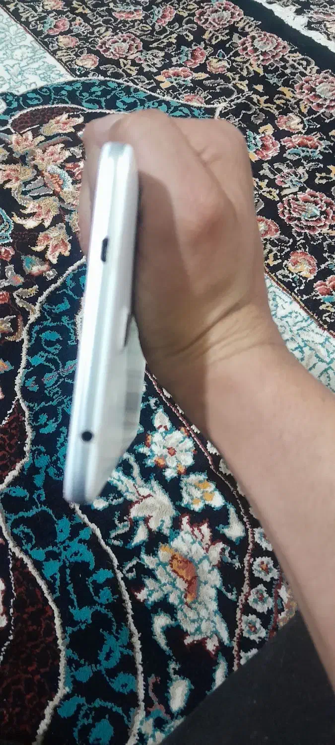 تبلت|تبلت|تربت‌حیدریه, ترمینال|دیوار