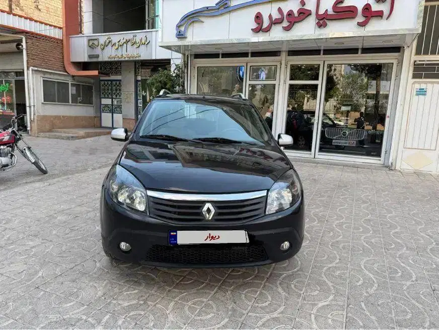 ساندرو اتومات قیمت مناسب|خودرو سواری و وانت|تبریز, |دیوار
