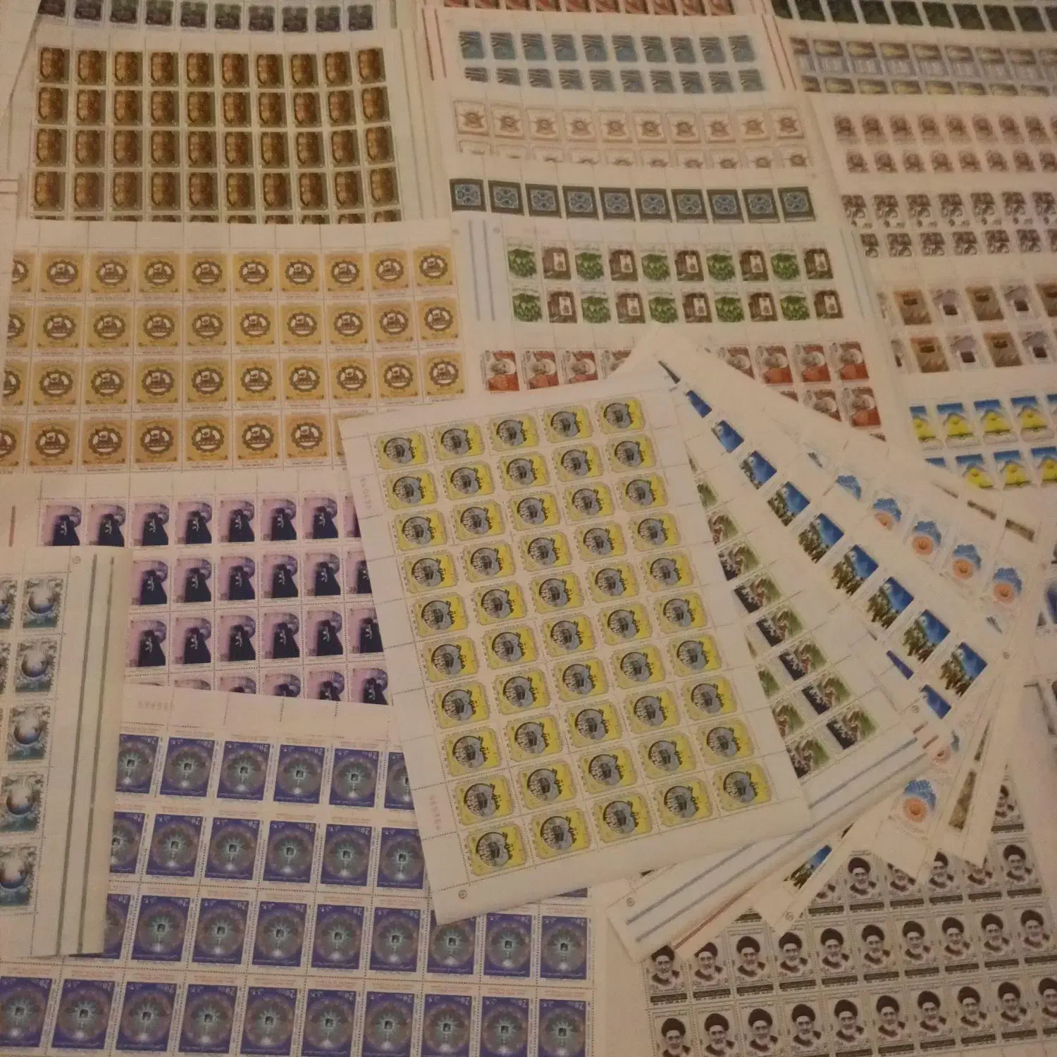 ورق تمبر جمهوری|کلکسیون سکه، تمبر، اسکناس|دزفول, |دیوار