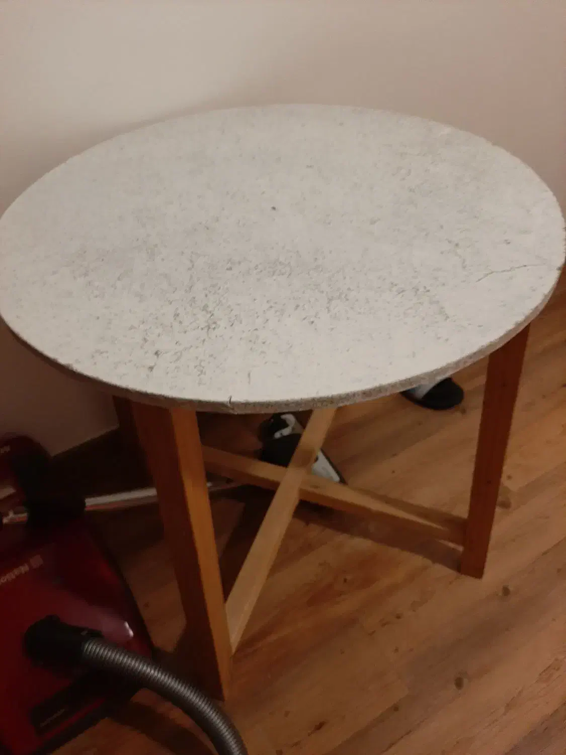 خانه و اشپز خانه|میز و صندلی غذاخوری|اصفهان, باغ زرشک|دیوار