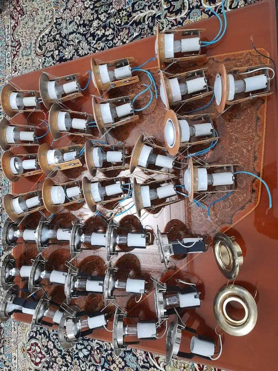 لامپ هالوژن|لامپ و چراغ|بروجرد, |دیوار