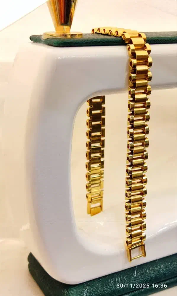 گروه جواهرات بدون اجرت|جواهرات|شیراز, سیاه سنگ|دیوار