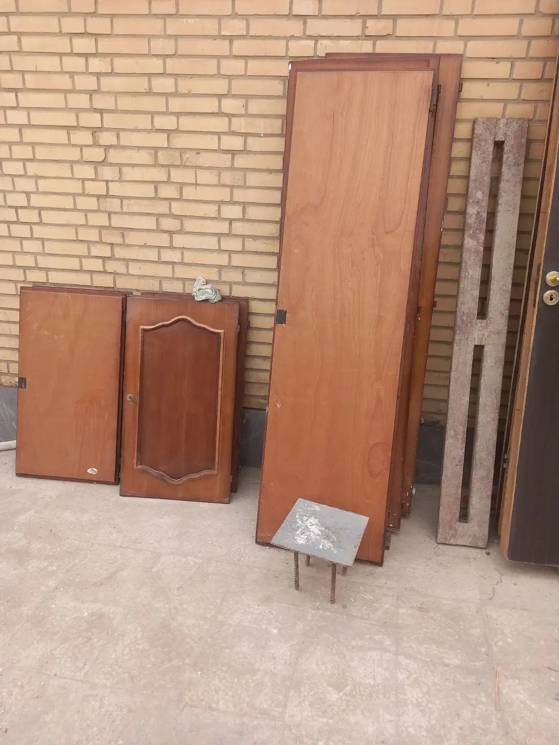 درب اتاق و کمد دیواری|کتابخانه، شلف، قفسه‌های دیواری|بهبهان, |دیوار