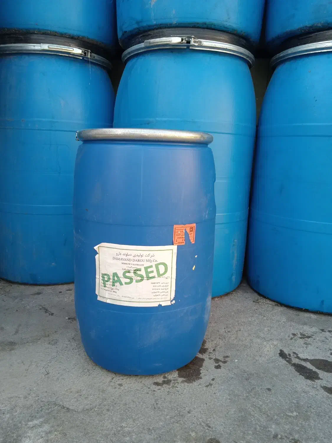 بشکه های 250لیتر و 70لیتر و50لیتر درب طوق|عمده‌فروشی|ایذه, |دیوار