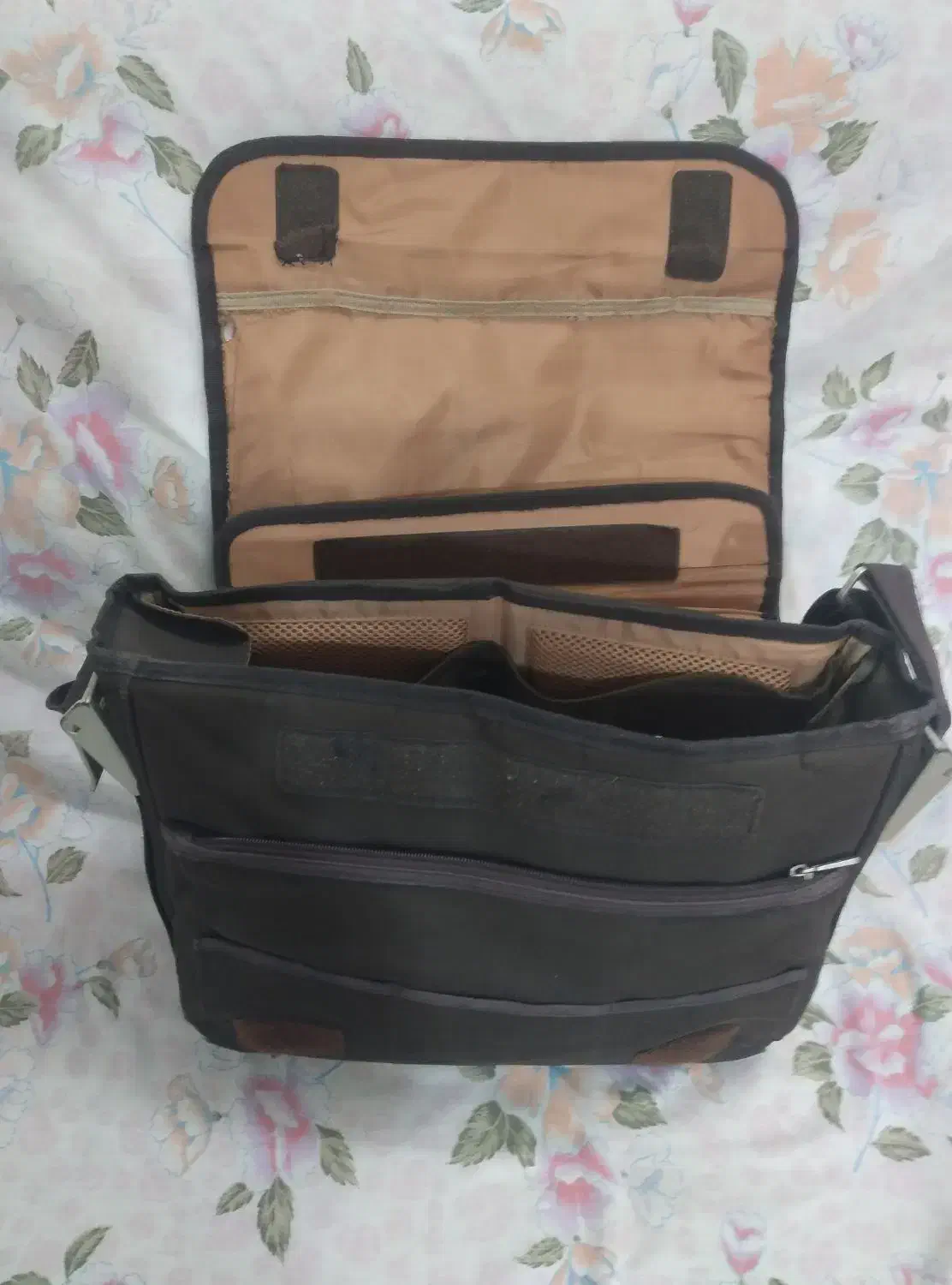 کیف لپ تاب|کیف، کفش، کمربند|نیشابور, شهرک فرهنگیان|دیوار