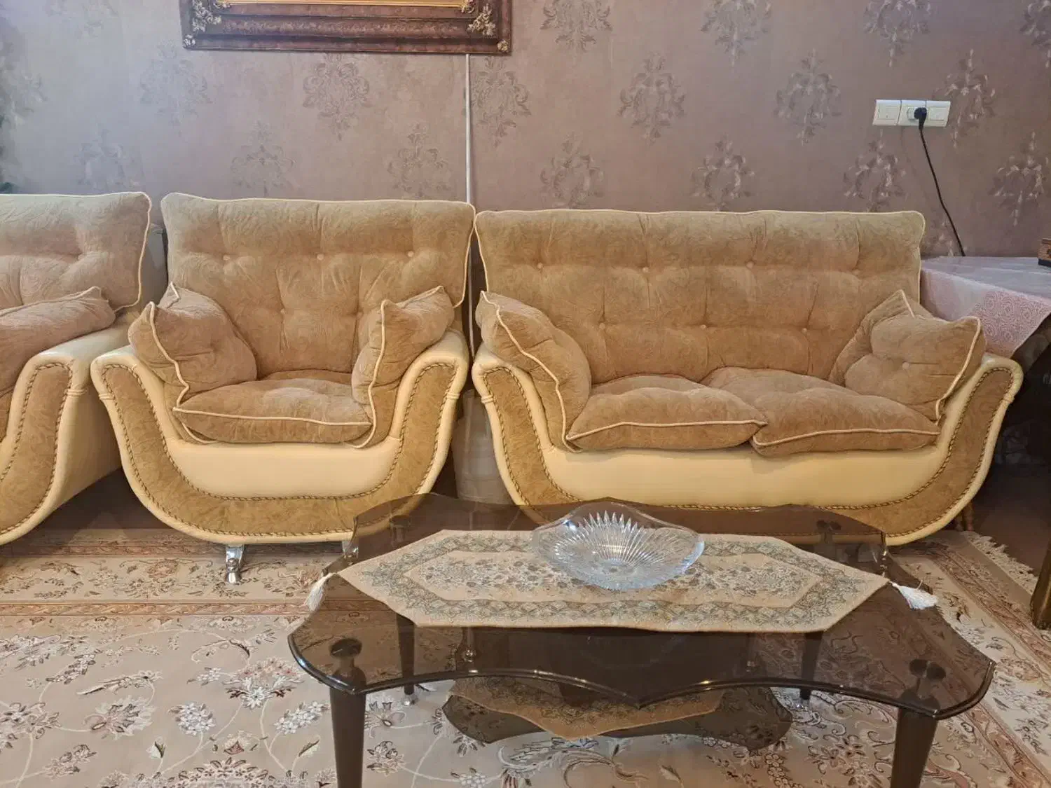 دودست مبل ۷ نفره|مبلمان خانگی و میز عسلی|قم, دورشهر|دیوار