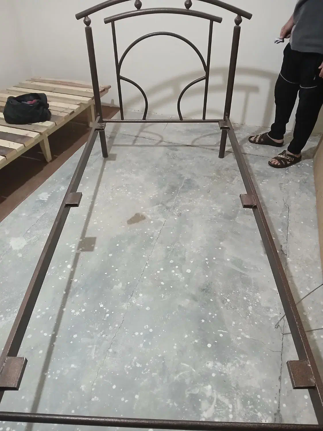 تخت فلزی|تخت و سرویس خواب|کرمانشاه, |دیوار