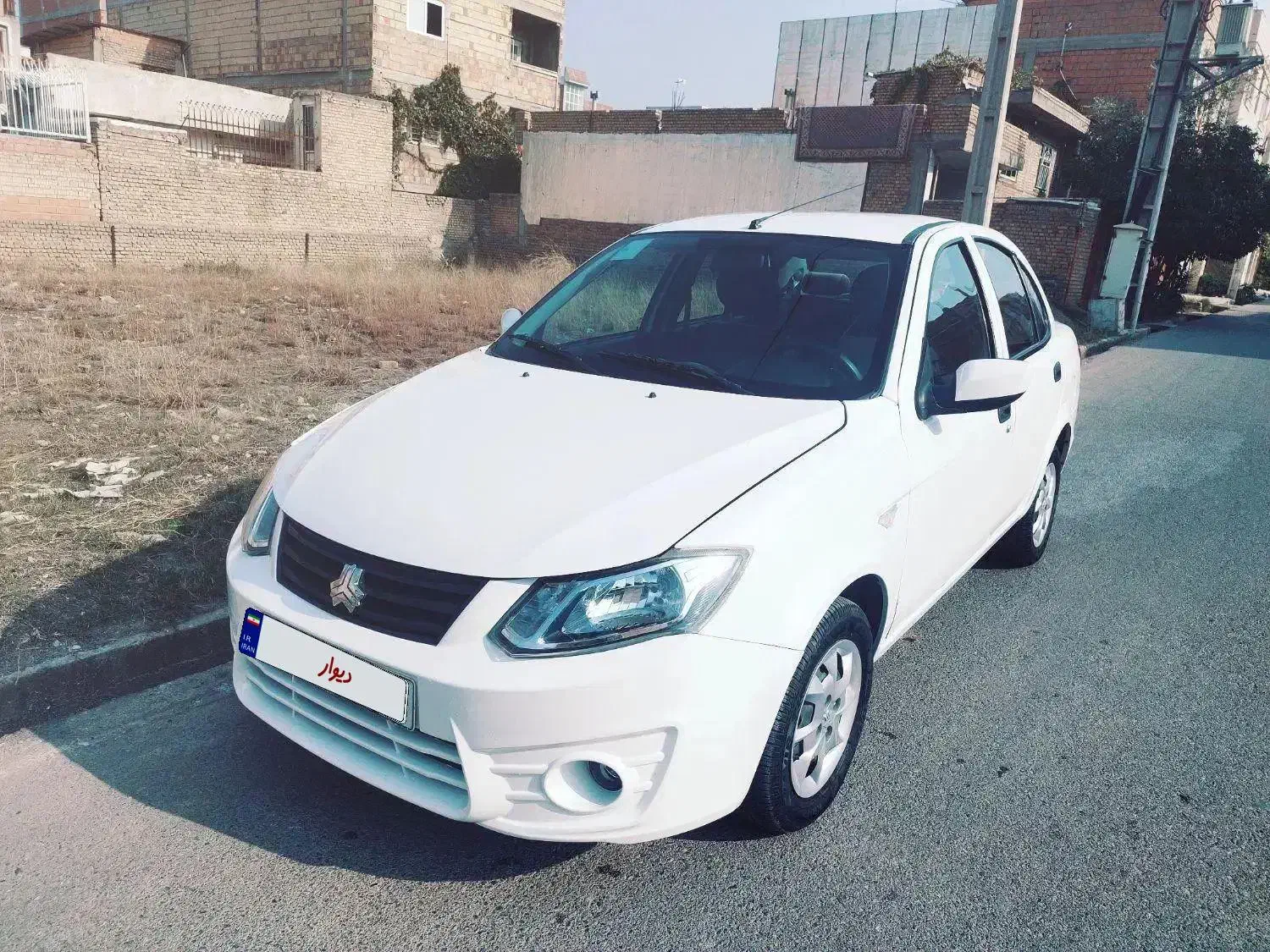 ساینا کم کارکرد مشابه صفر|خودرو سواری و وانت|مینودشت, |دیوار