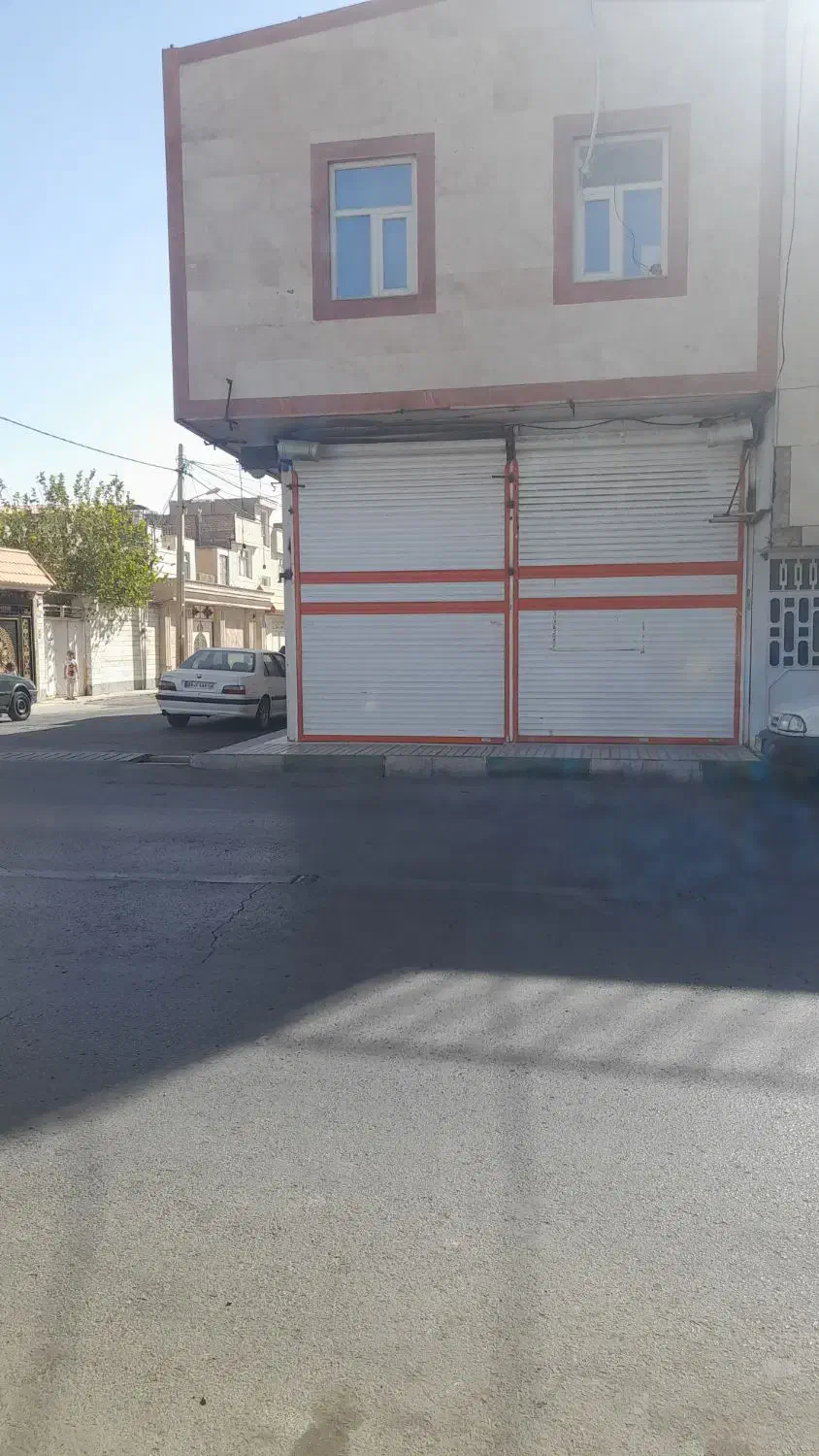 منزل مسکونی و تجاری بر خیابان خیام جنوبی دو نبش|فروش خانه و ویلا|قم, نخودی|دیوار