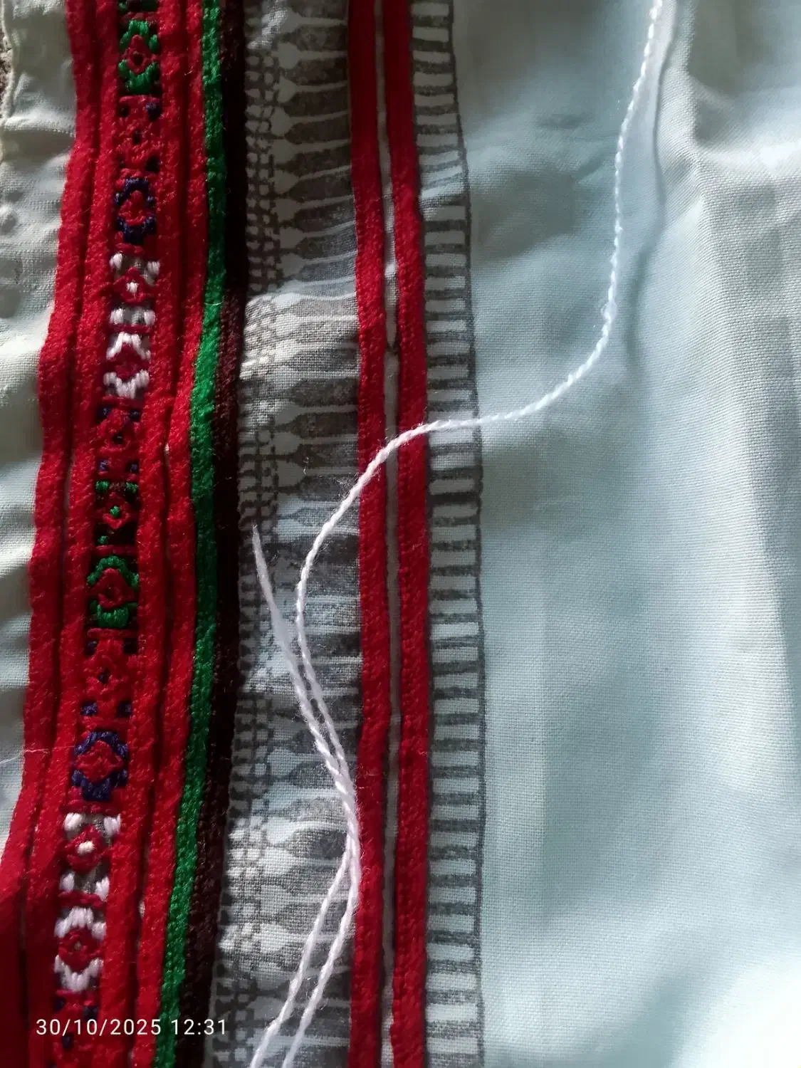 زی استین|لباس|ایرانشهر, |دیوار