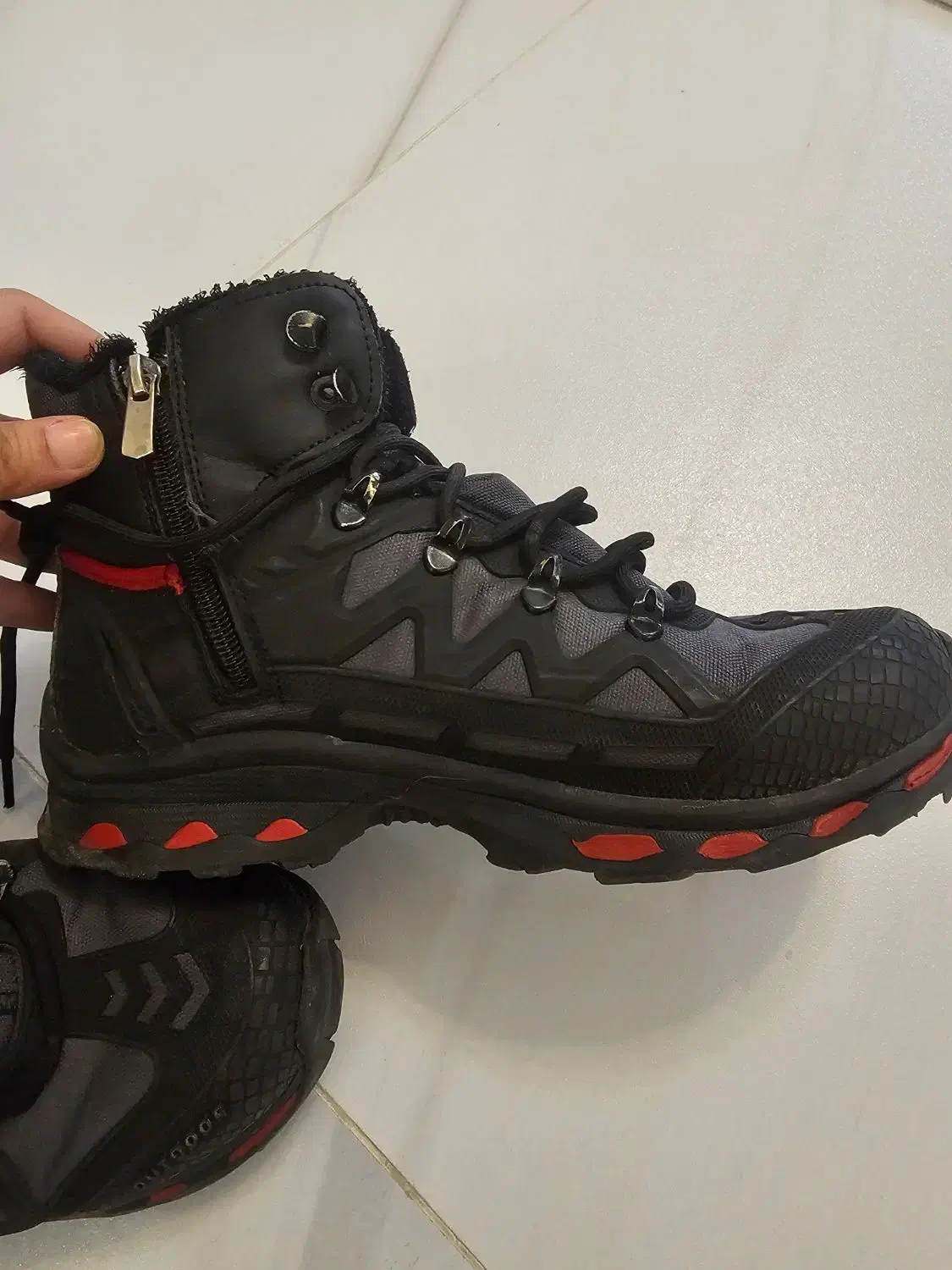 پوتین|کیف، کفش، کمربند|اردبیل, |دیوار