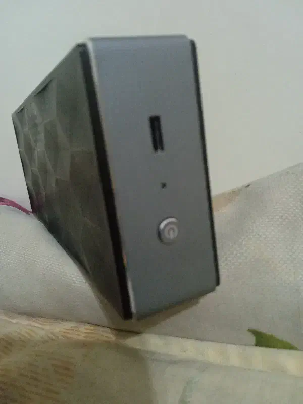 اسپیکر بلوتوثی|پخش‌کننده همراه|تهران, امیر بهادر|دیوار