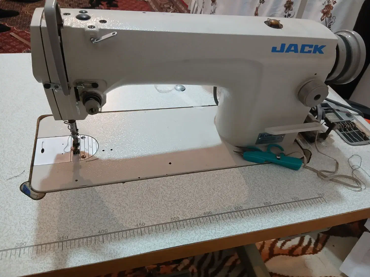 چرخ خیاطی|چرخ خیاطی و ریسندگی|سلماس, |دیوار