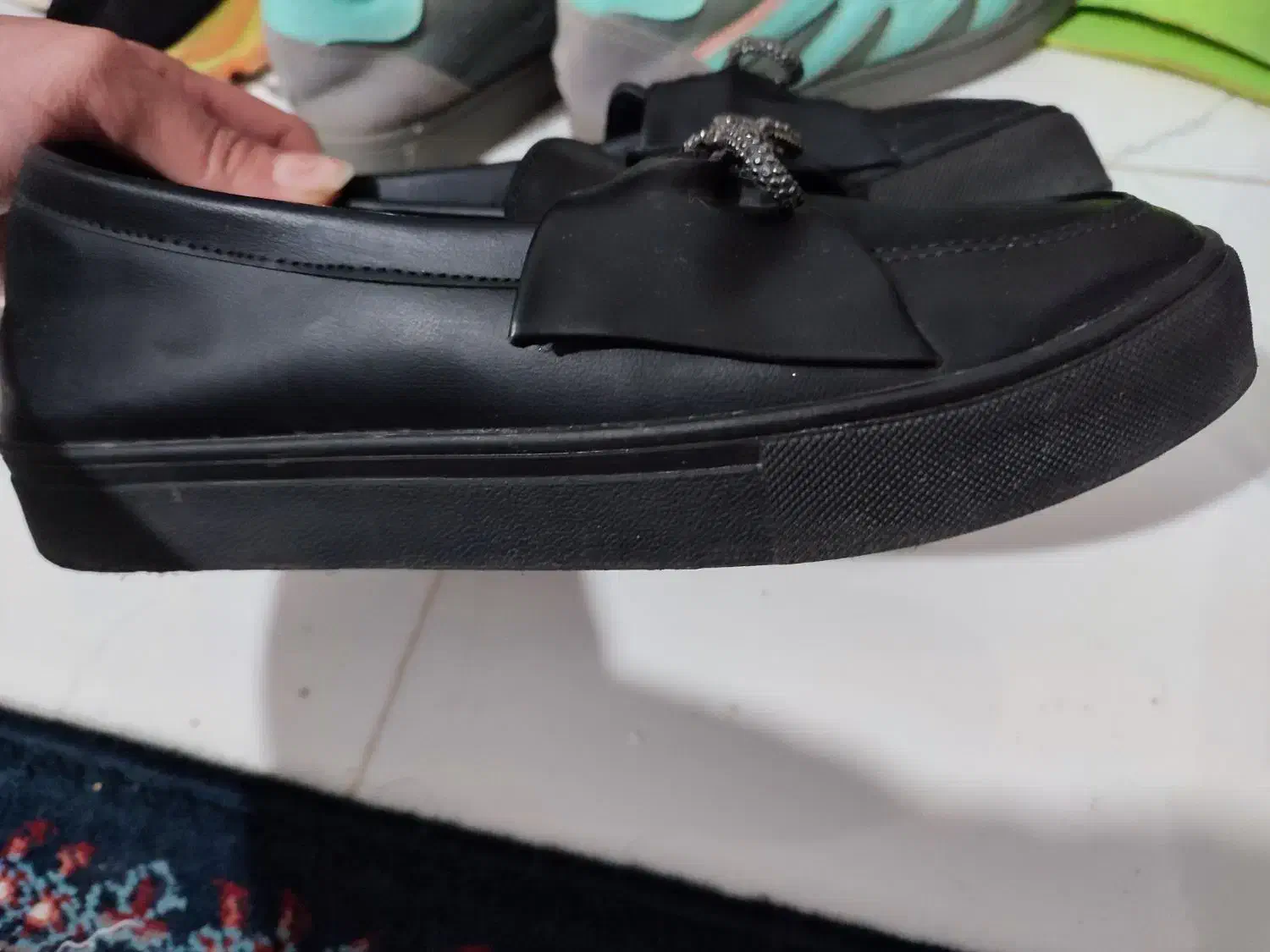 کفش|کیف، کفش، کمربند|خرمآباد, |دیوار