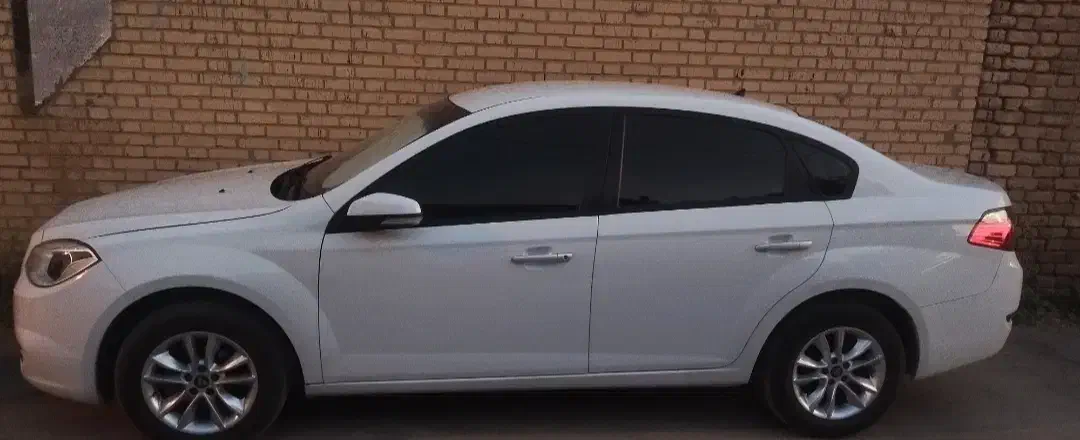 برلیانس 330 موتور بزرگ|خودرو سواری و وانت|اصفهان, ملک‌شهر|دیوار