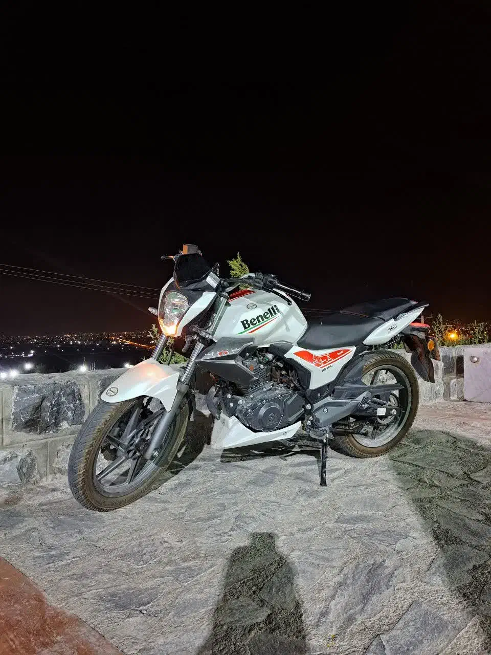 موتوربنلی ۱۵۰ خانگی|موتورسیکلت|نجفآباد, فردوسی|دیوار