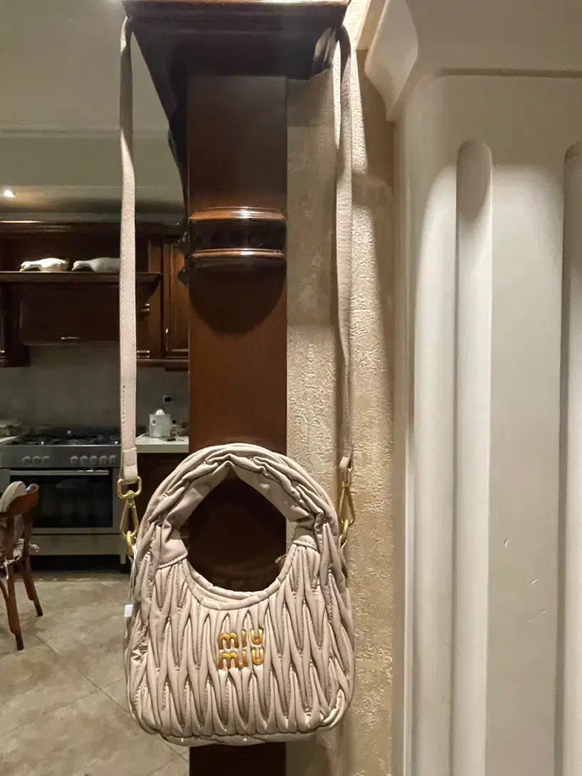 کیف رو دوشی میو میو|کیف، کفش، کمربند|تهران, زعفرانیه|دیوار