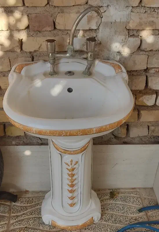 روشویی کامل باشیر|لوازم سرویس بهداشتی|مرودشت, ثبت احوال|دیوار