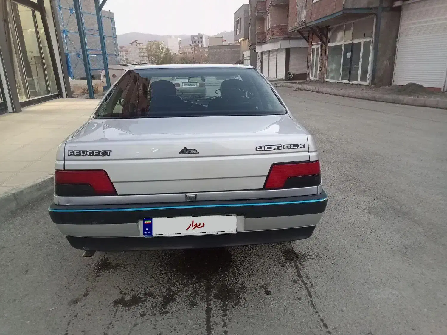 پژو405عطیقە|خودرو سواری و وانت|مریوان, |دیوار