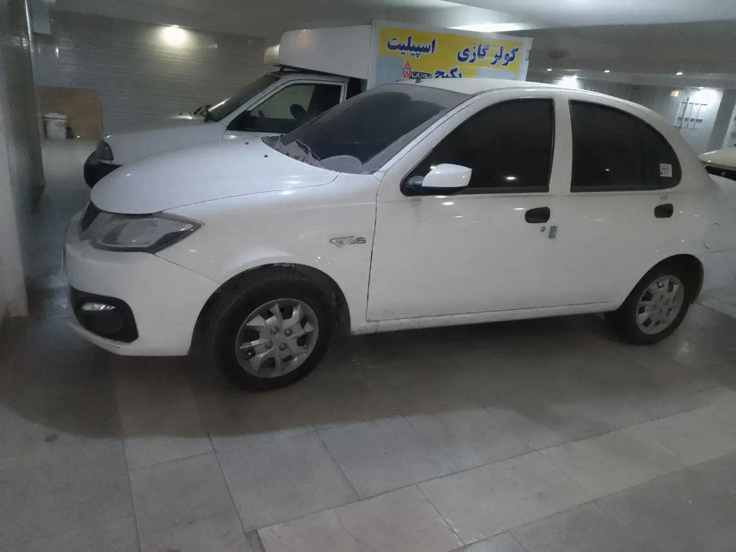 ساینا sفول ۴۰۴صفر با روکش کفی شیشه دودی|خودرو سواری و وانت|بومهن, |دیوار