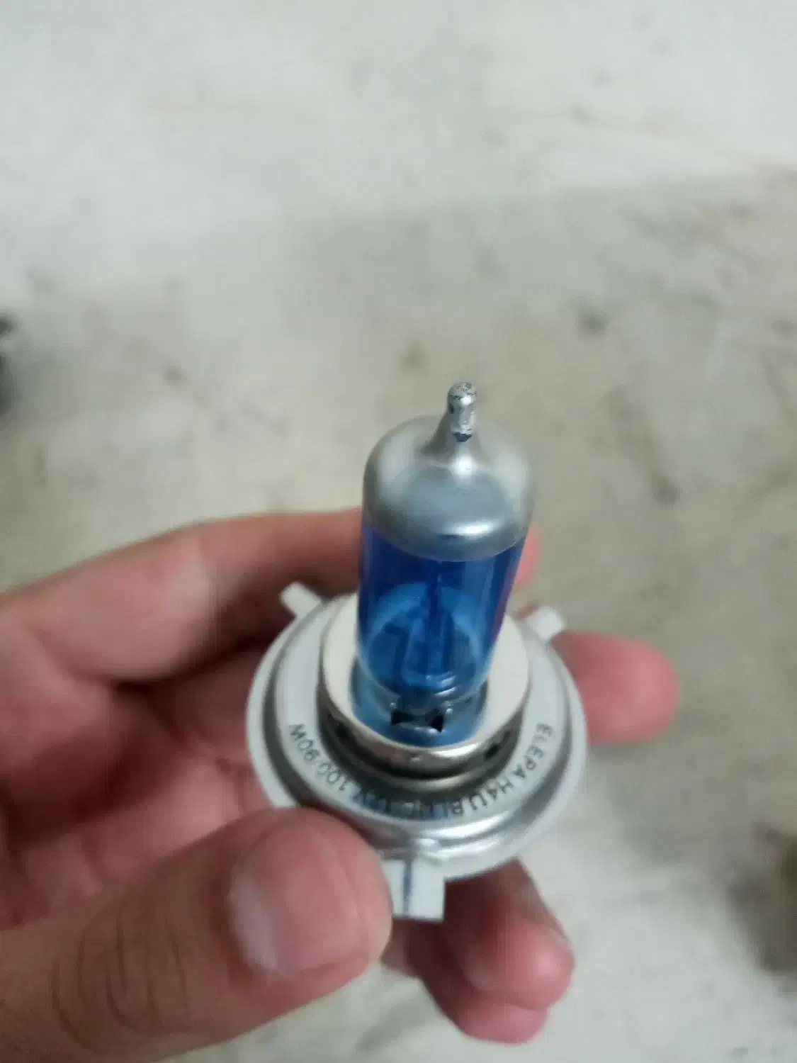 لامپ اسرام ساده و ابی رنگ|لامپ و چراغ|قم, نخودی|دیوار