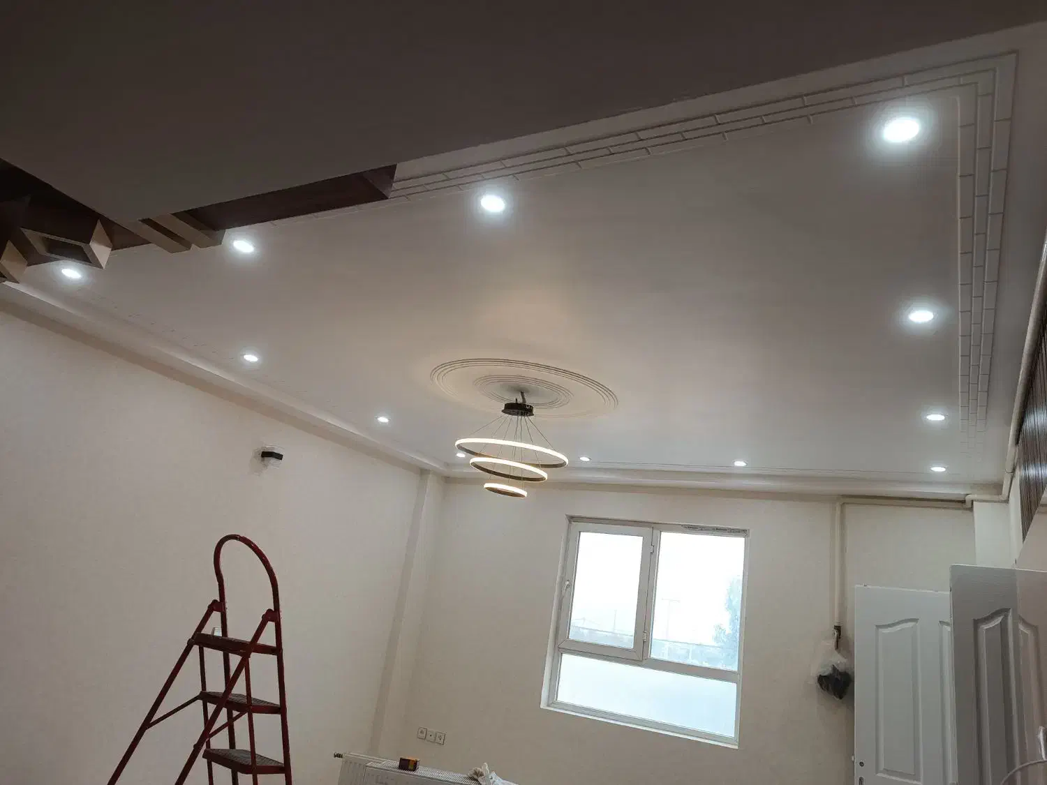 برق کار ساختمان و برقکار صنعتی و خورده کاری برق|خدمات پیشه و مهارت|اردکان, |دیوار