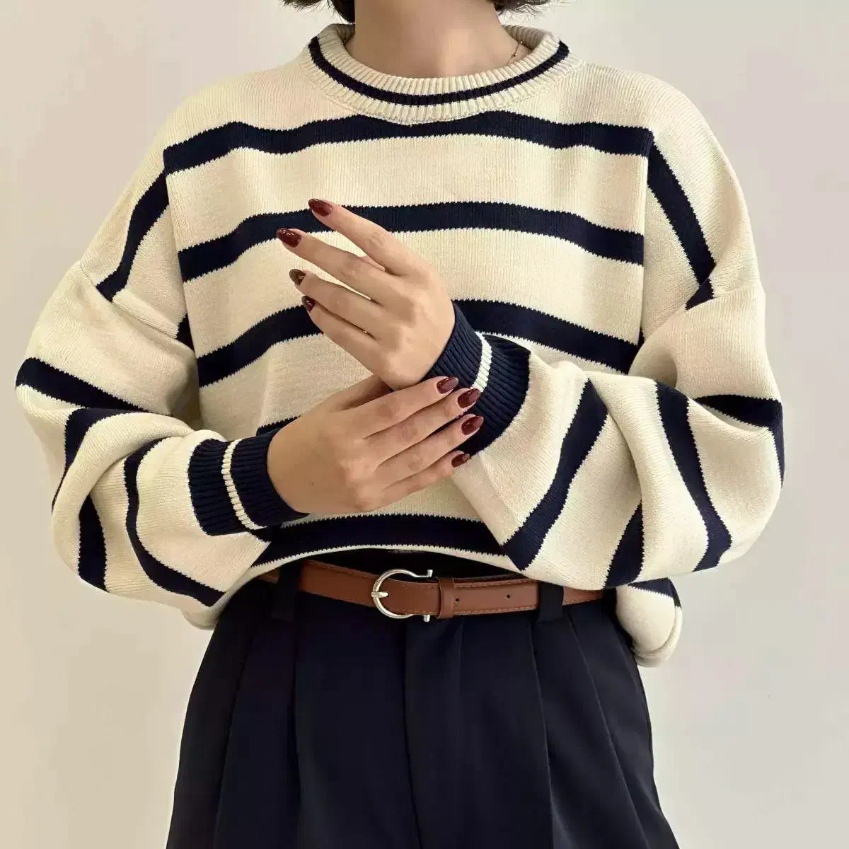 بافت زنانه|لباس|فلاورجان, |دیوار