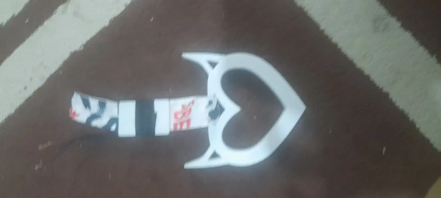 آویز رنگ قرمز|لوستر و چراغ آویز|بیرجند, |دیوار