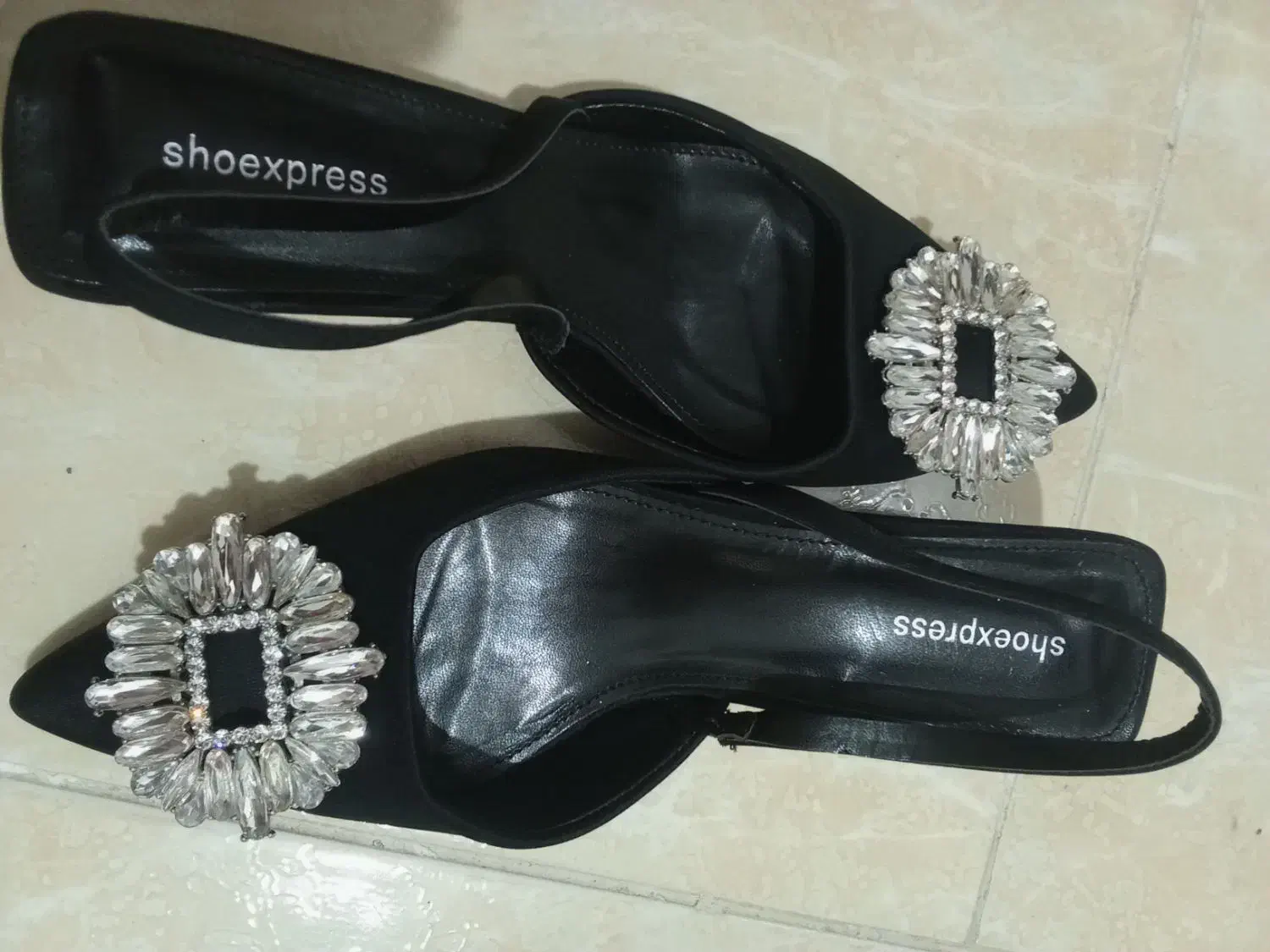 صندل زنانه مارک shoexpress|کیف، کفش، کمربند|شیراز, شهرک گلستان|دیوار
