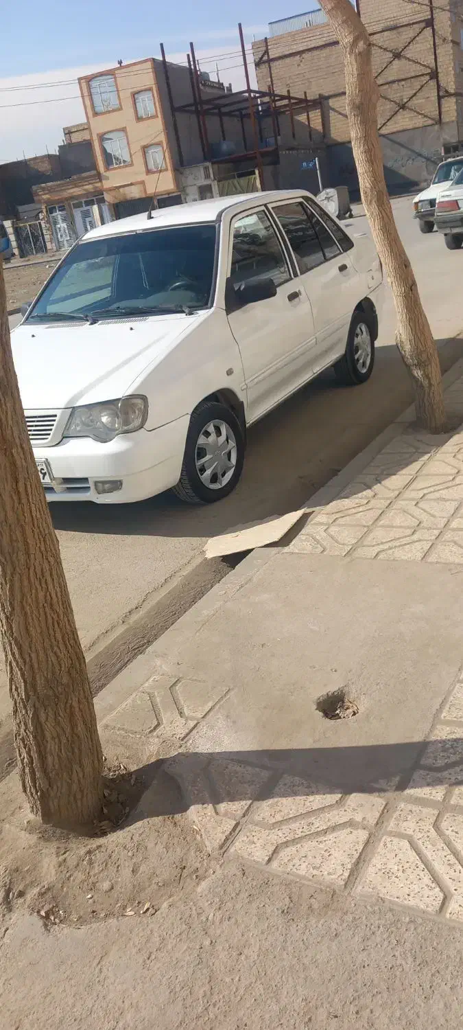 پراید۱۳۲مدل ۹۰هیدرولیک|خودرو سواری و وانت|مشهد, نوید|دیوار