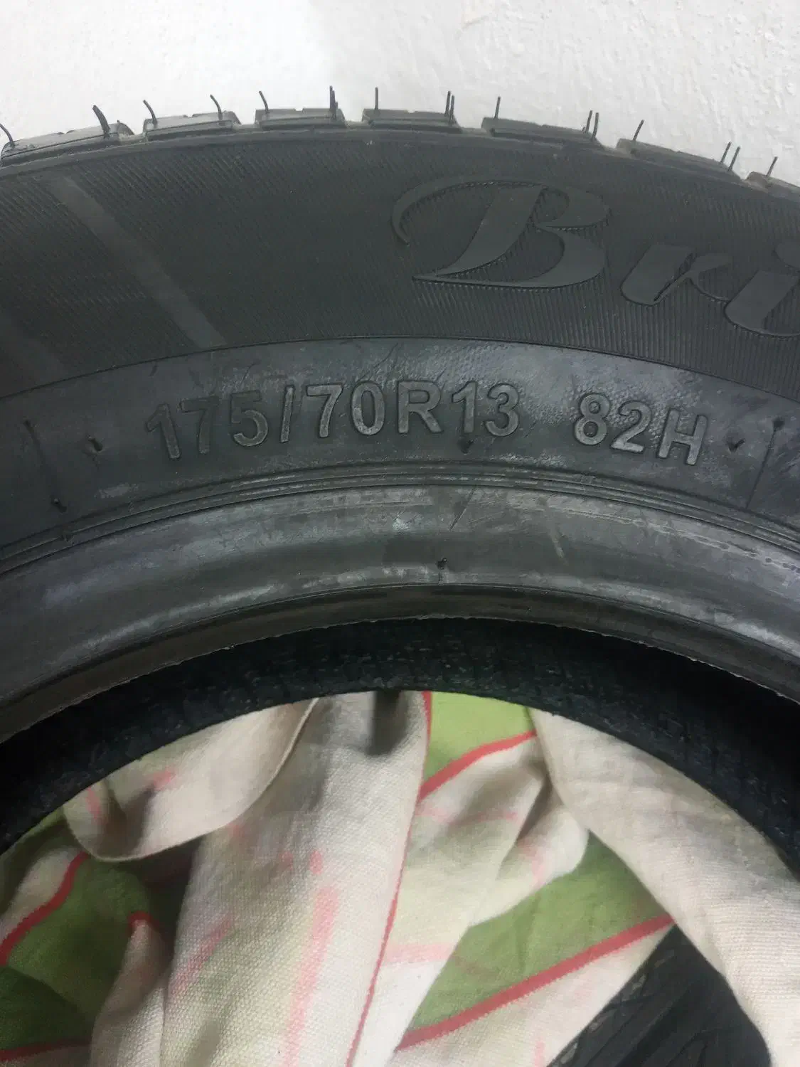 فروش لاستیک تیبا و اگزوز پراید|قطعات یدکی و لوازم جانبی|فردیس, فردیس|دیوار