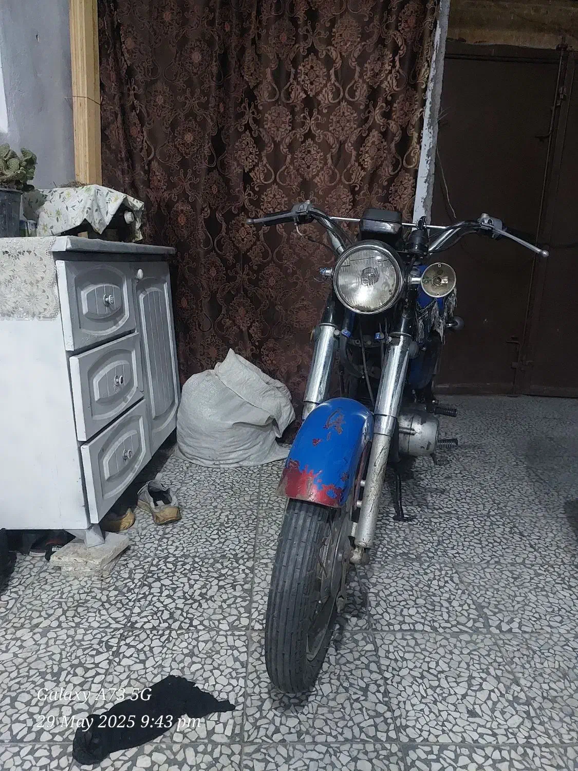 آر اس ۱۲۵|موتورسیکلت|لنگرود, |دیوار