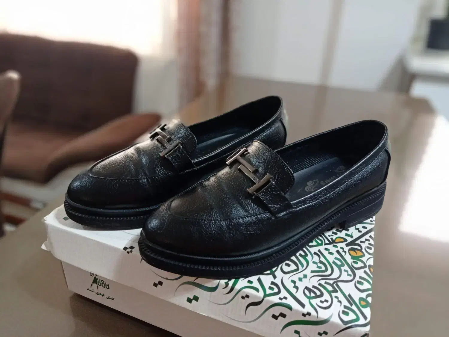 ۳ جفت کفش مشکی سایز ۳۹ کالج بوت ونس کتونی|کیف، کفش، کمربند|رشت, هلال احمر|دیوار