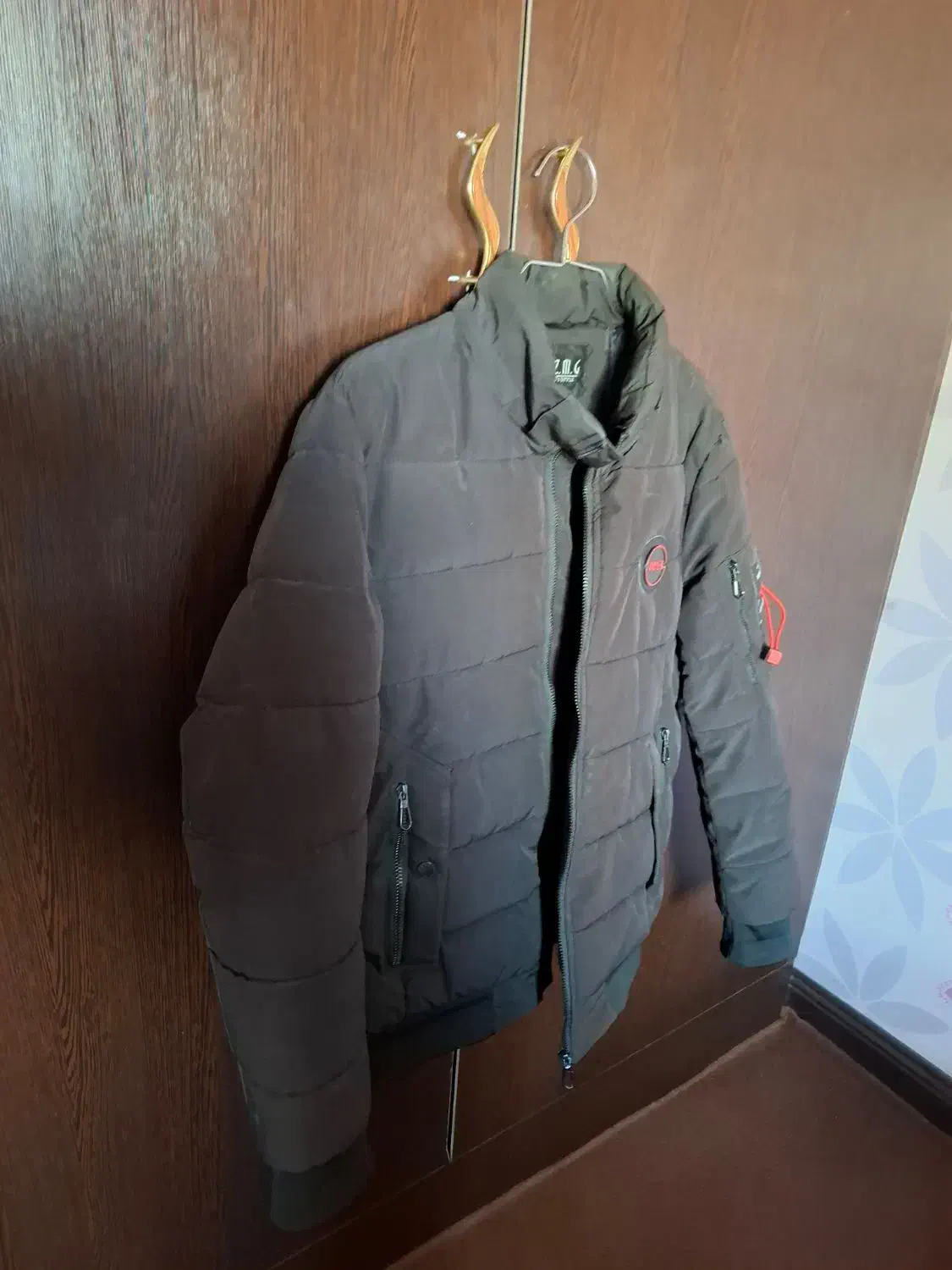 پوشاک|لباس|بندر ترکمن, |دیوار