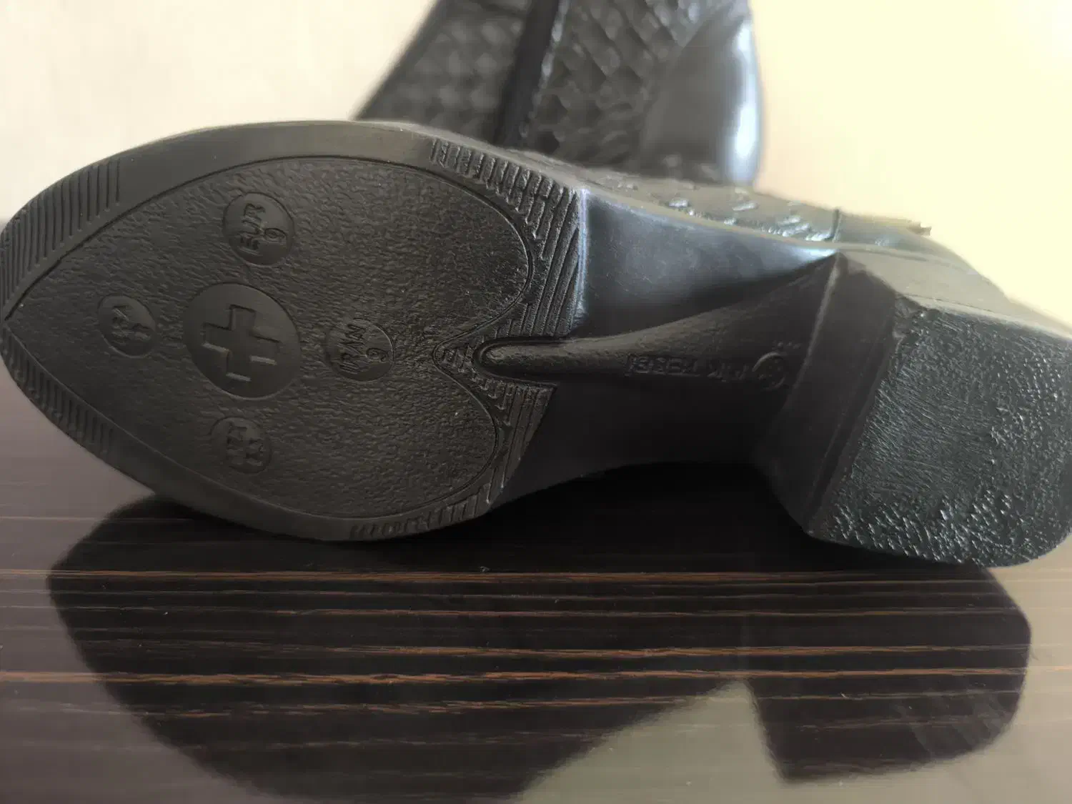 نیم بوت نو|کیف، کفش، کمربند|مشهد, گلبرگ شمالی|دیوار