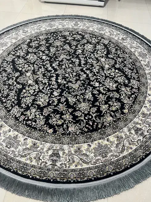 قالیچه گرد ۱۲۰۰ شانه ۴متری ( ۲ متر در ۲ متر)|فرش|شیراز, طلاب|دیوار