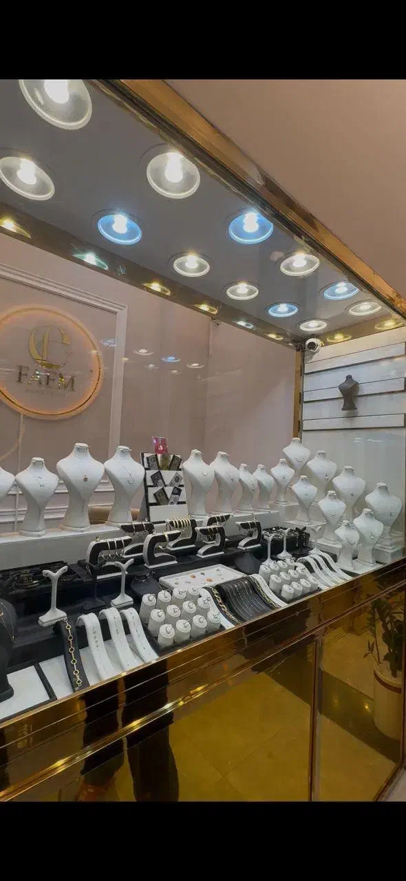 اجاره و رهن مغازه طلا فروشی|اجارهٔ مغازه و غرفه|پرند, فاز ۰|دیوار