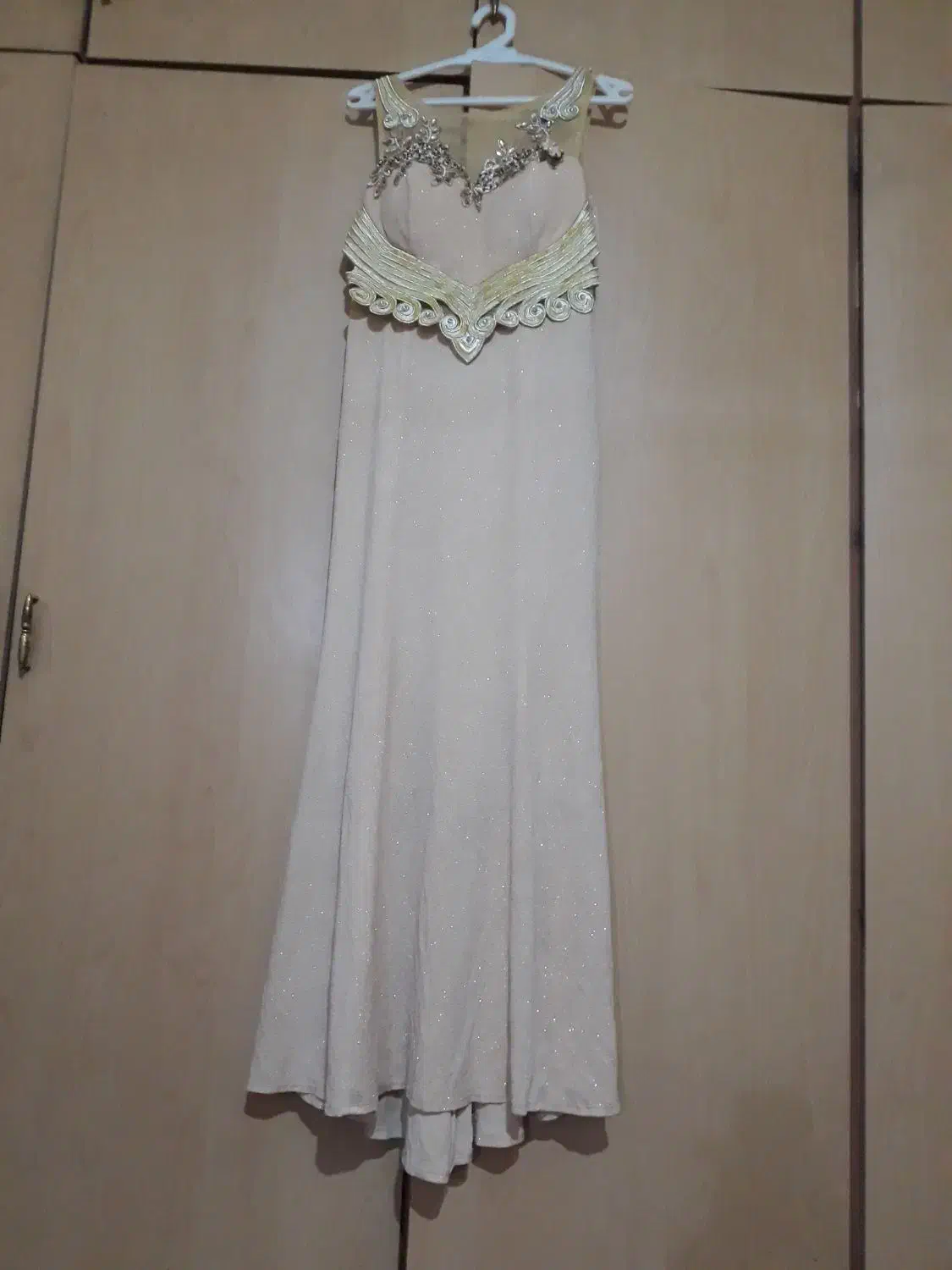 لباس مجلسی|لباس|آبادان, |دیوار