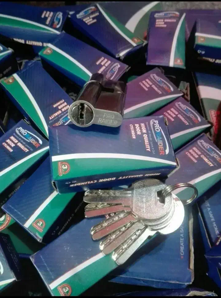 کلیدسازی قفل سازی نارمک تهرانپارس رسالت هروی|خدمات پیشه و مهارت|تهران, نارمک|دیوار