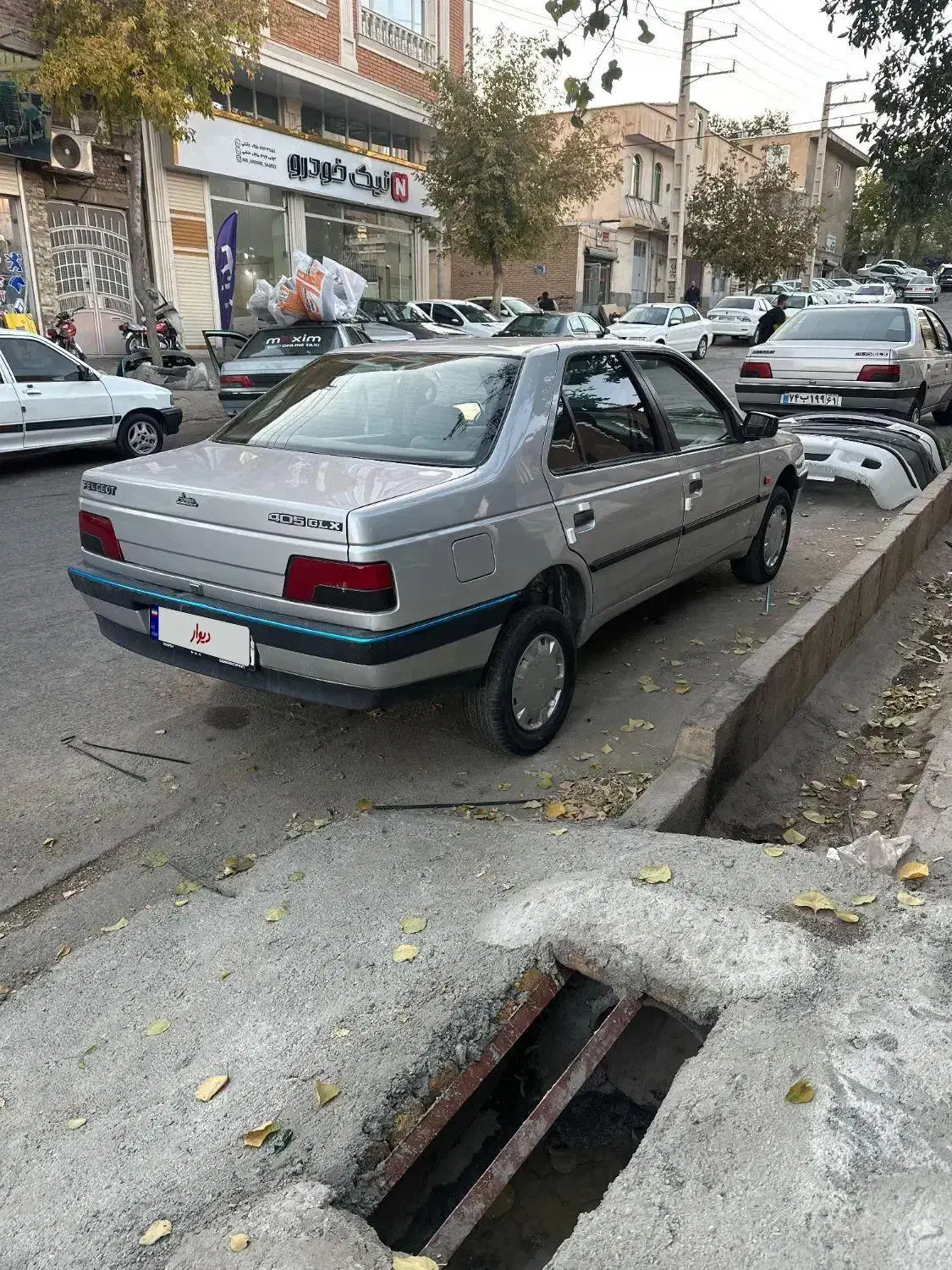 405در حد ایینه|خودرو سواری و وانت|سقز, |دیوار