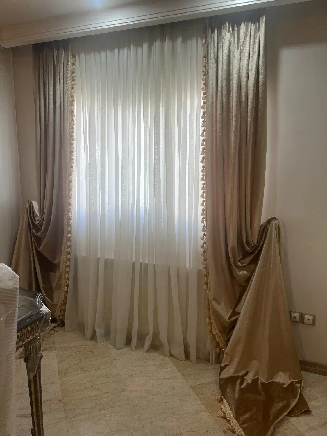 ۲عدد پرده تور و والان ترک|پرده، رانر، رومیزی|تهران, صادقیه|دیوار