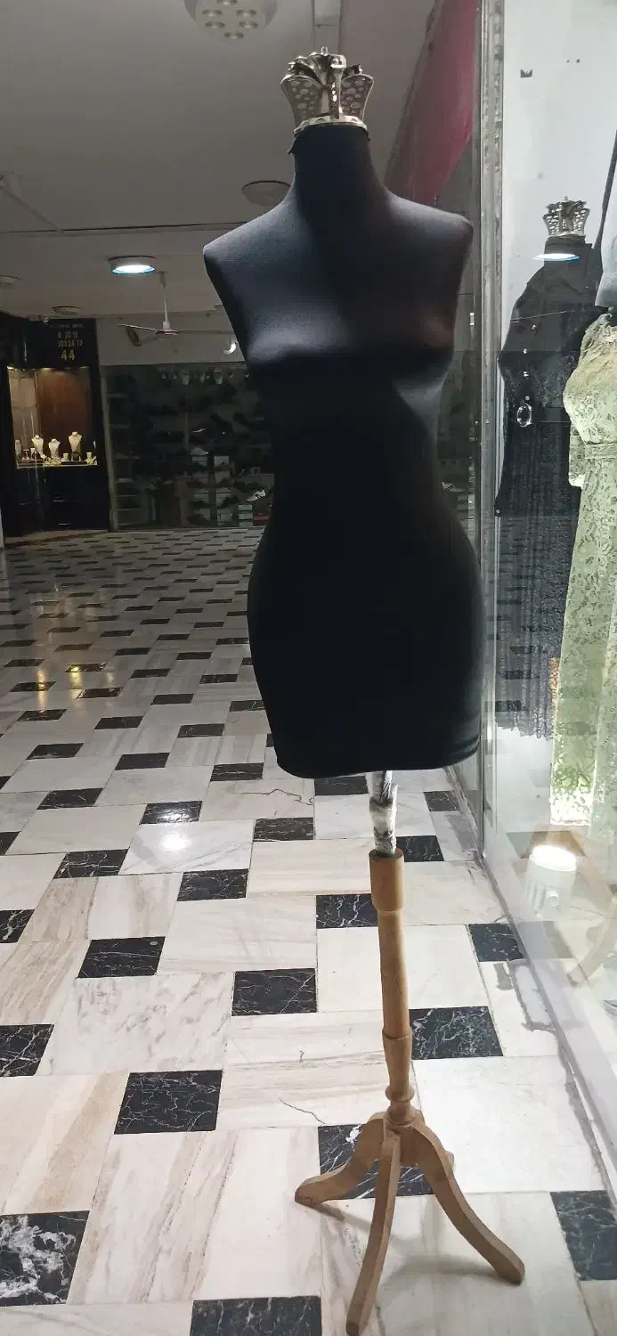 مانکن|لوازم خیاطی و بافتنی|کرج, اصفهانی‌ها|دیوار