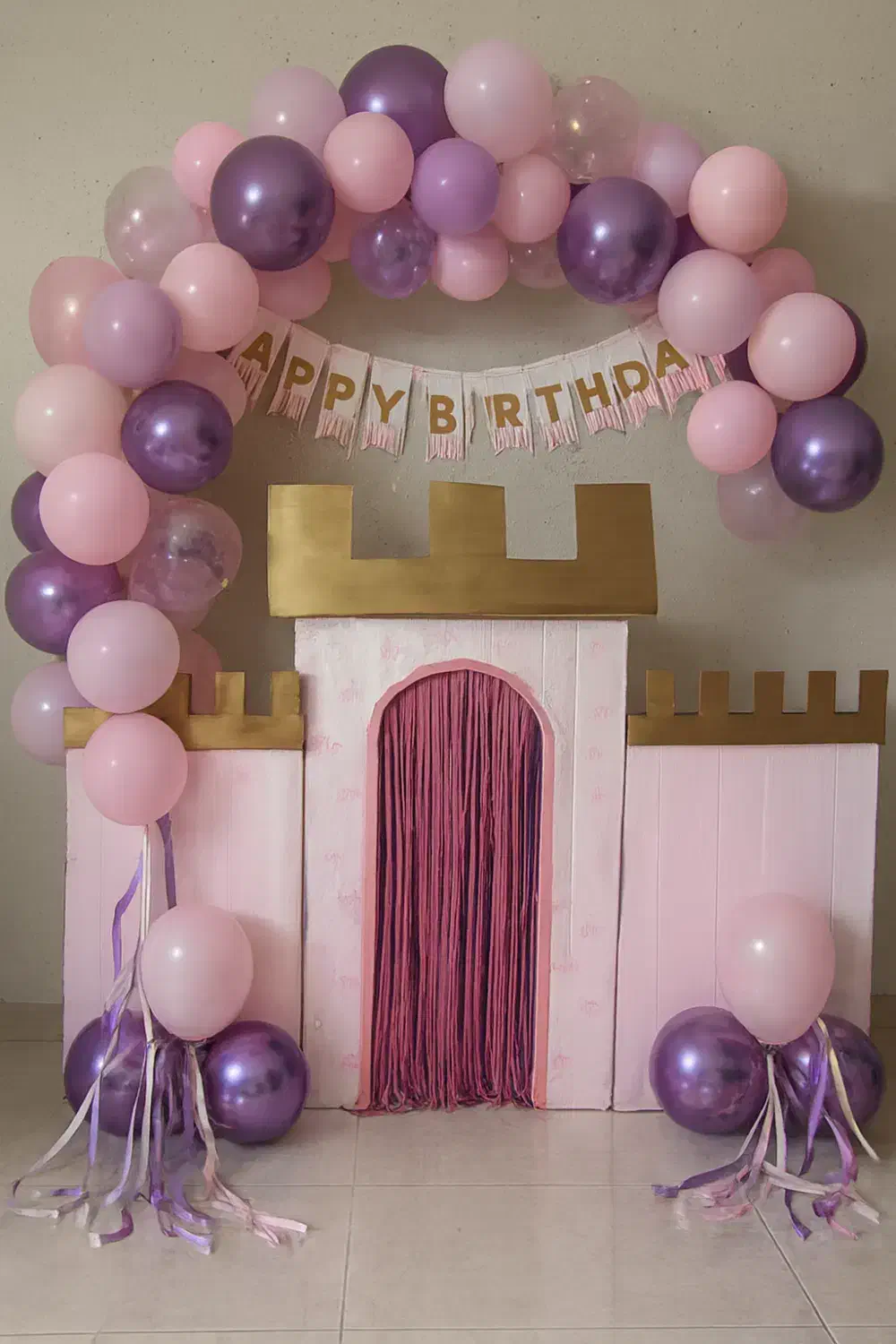اجاره تم تولد قلعه صورتی|اسباب‌‌بازی|تهران, امانیه|دیوار