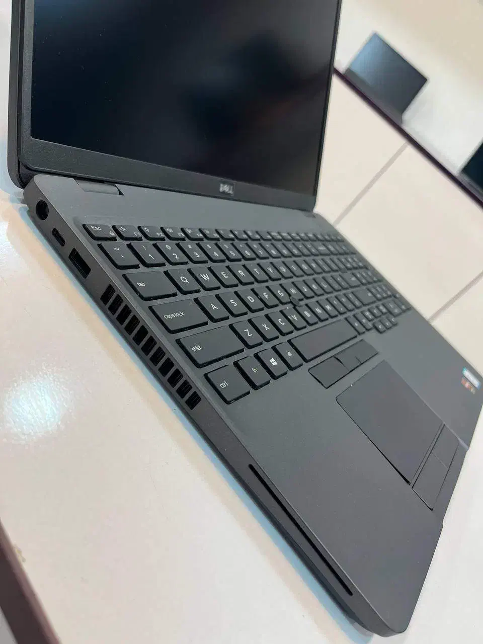 لپ تاپ core i5 Dell گرافیکدار و یک سال گارانتی|رایانه همراه|کاشان, سرپله جدید|دیوار