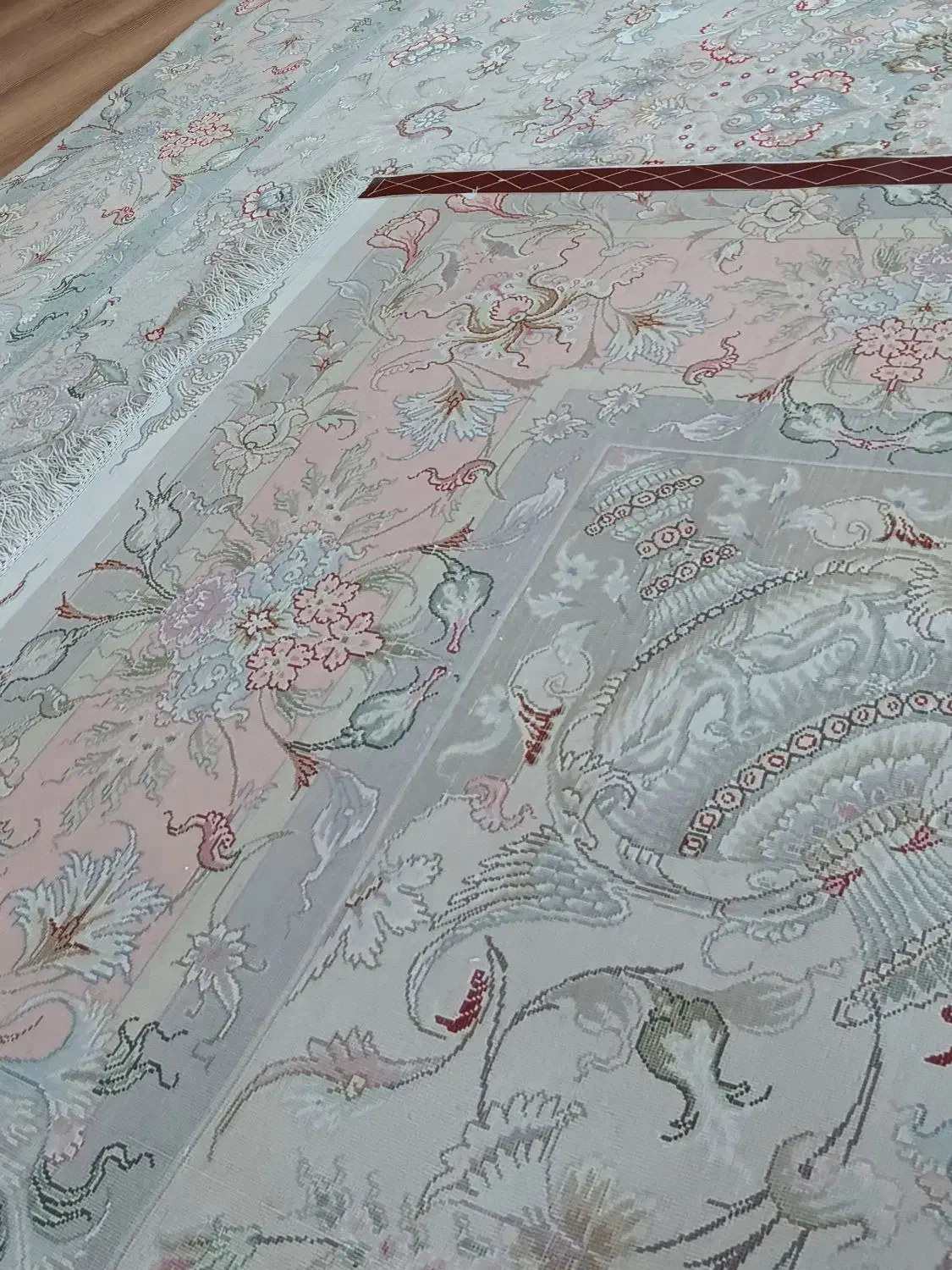 فرش دستباف گل ابریشم تبریز طرح خطیبی|فرش|تهران, فرحزاد|دیوار