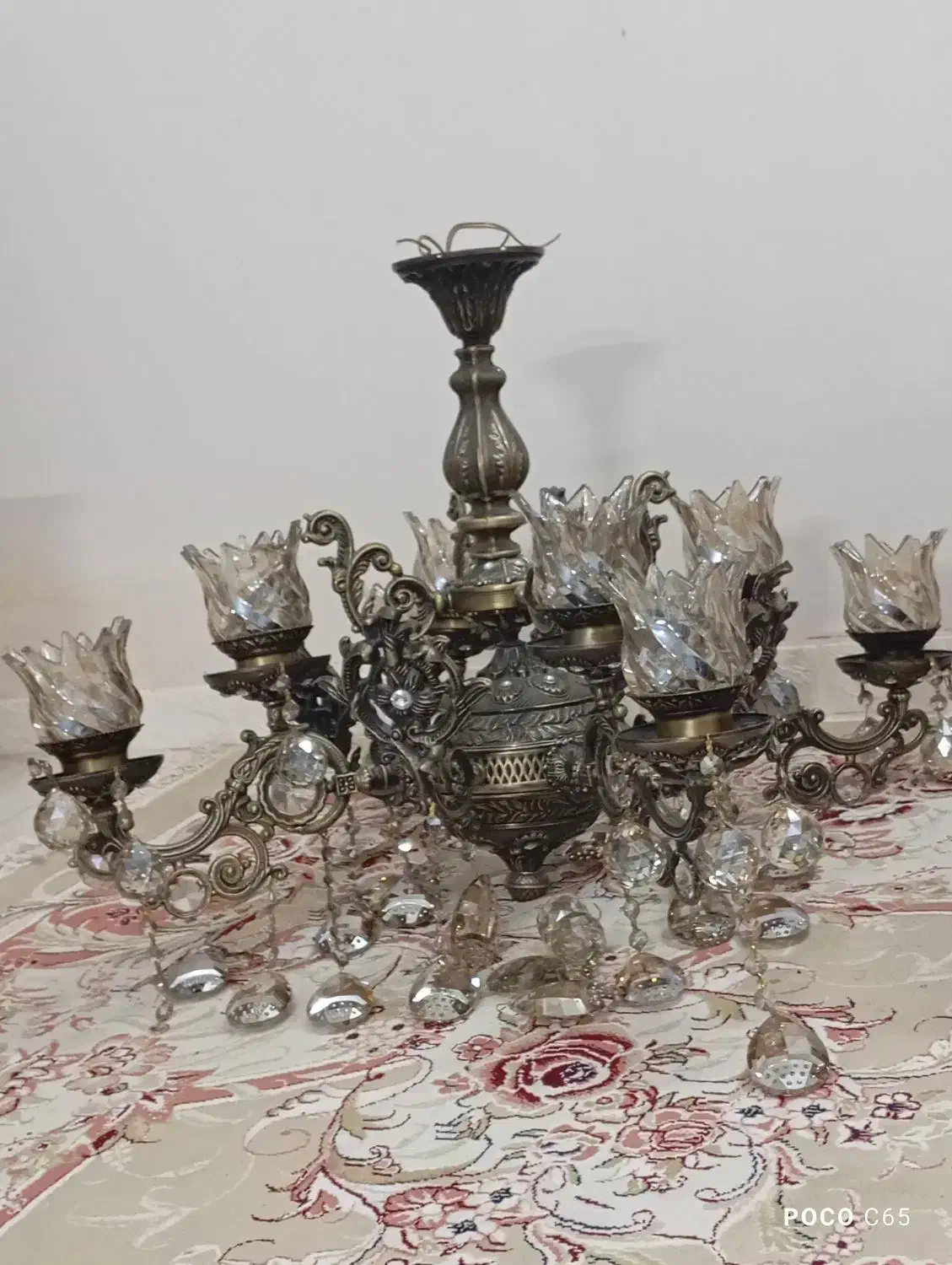 لوستر ۸شعله ،برنجی ،|لوستر و چراغ آویز|تربتحیدریه, منصوریه|دیوار