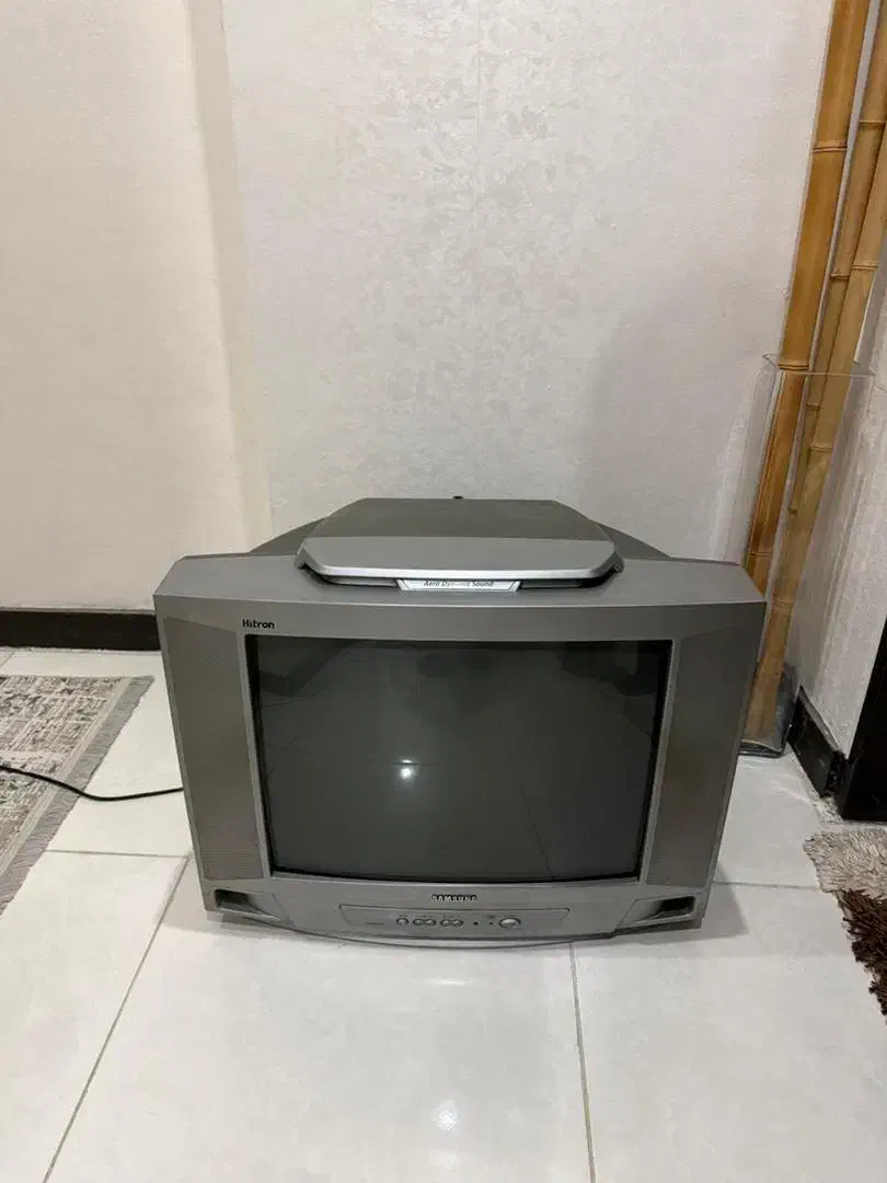 تلویزیون ۲۱ اینچ سامسونگ|تلویزیون و پروژکتور|بوشهر, |دیوار