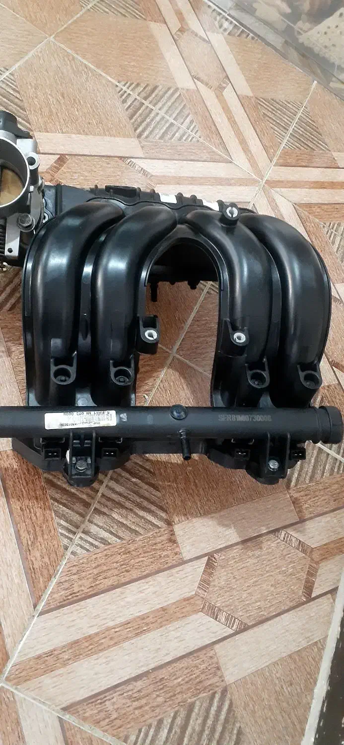 منیفولد xum با دریچه گاز نیسانی هم راه با سوزن|قطعات یدکی و لوازم جانبی|لاهیجان, کوی استادان|دیوار