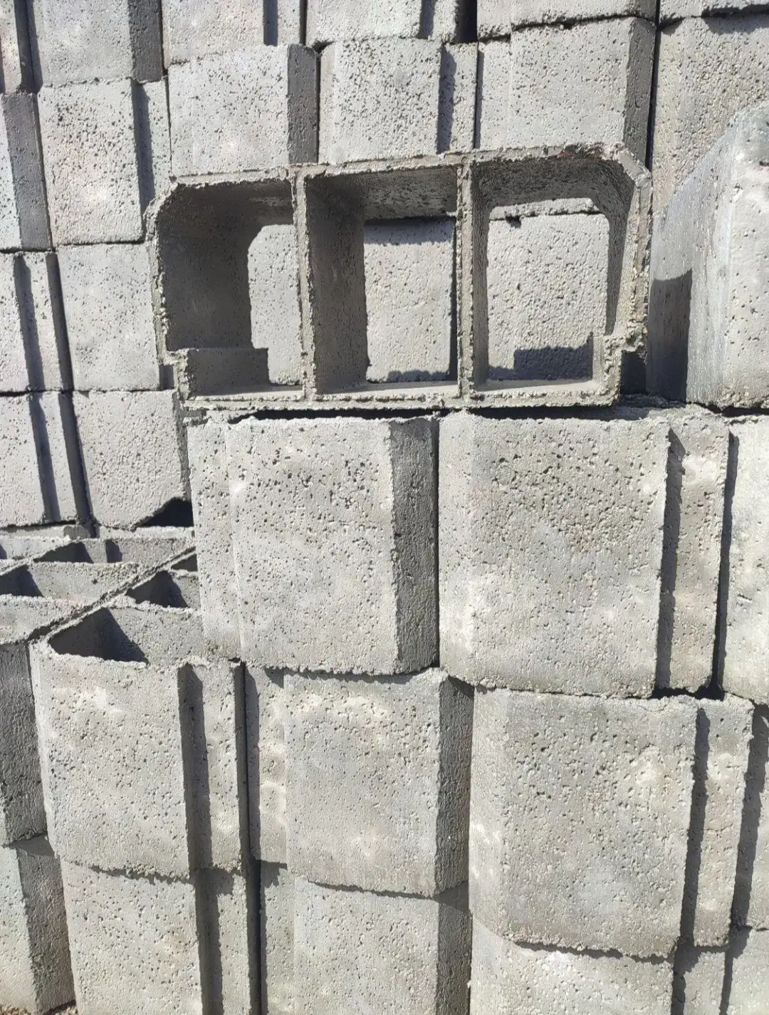 کارگاه تولیدی بلوک سقفی ودیوای 20+40|مصالح و تجهیزات ساختمان|گتوند, |دیوار