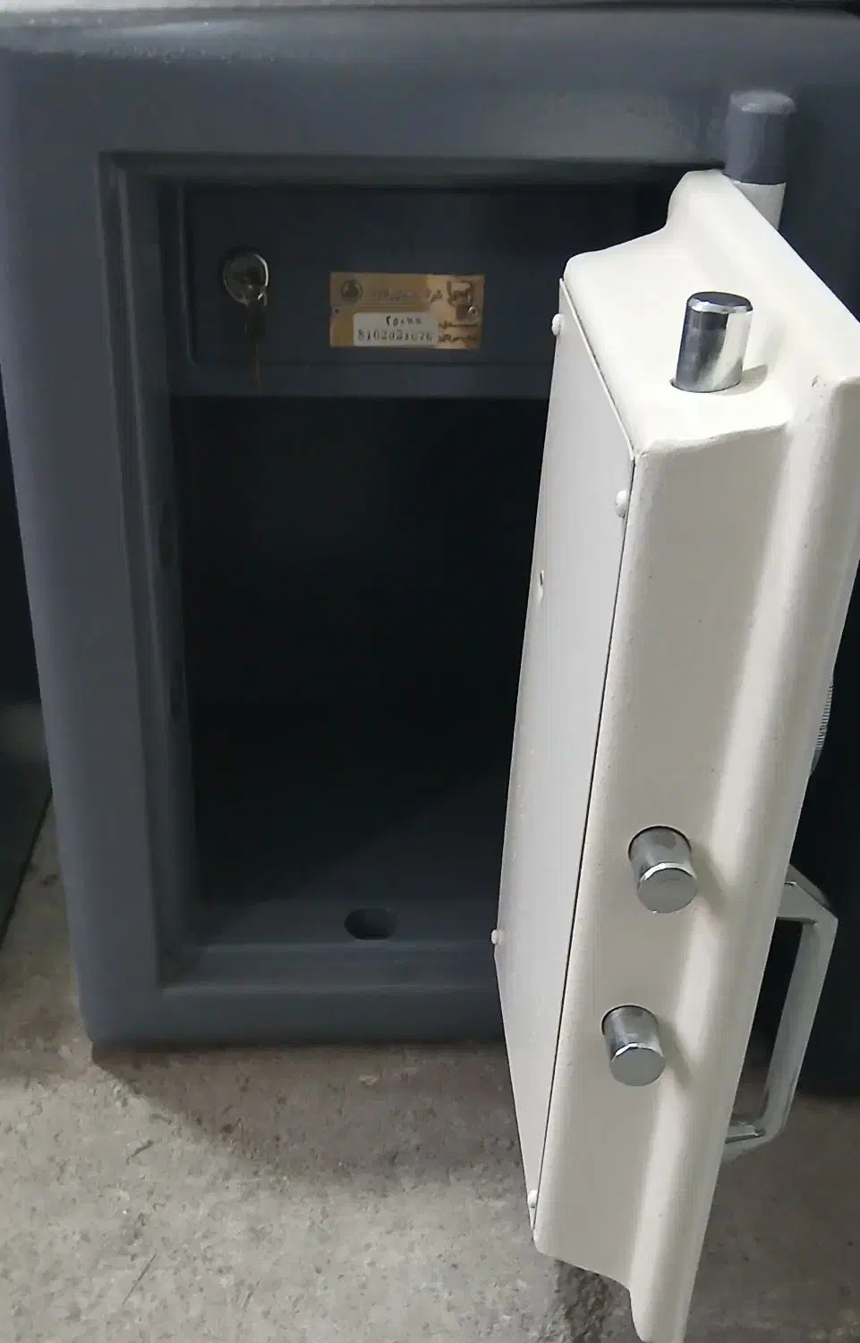 گاوصندوق کاوه ۲۵۰kr رمز تایوانی اصلی درحدنو|ابزارآلات|تهران, شهرک طالقانی|دیوار